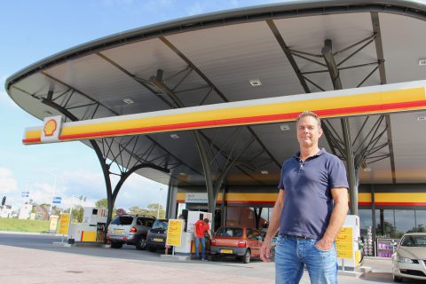 Shell, De Rijp, Rik van den Bosch