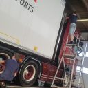 Truckwash HOS Oil Surhuisterveen